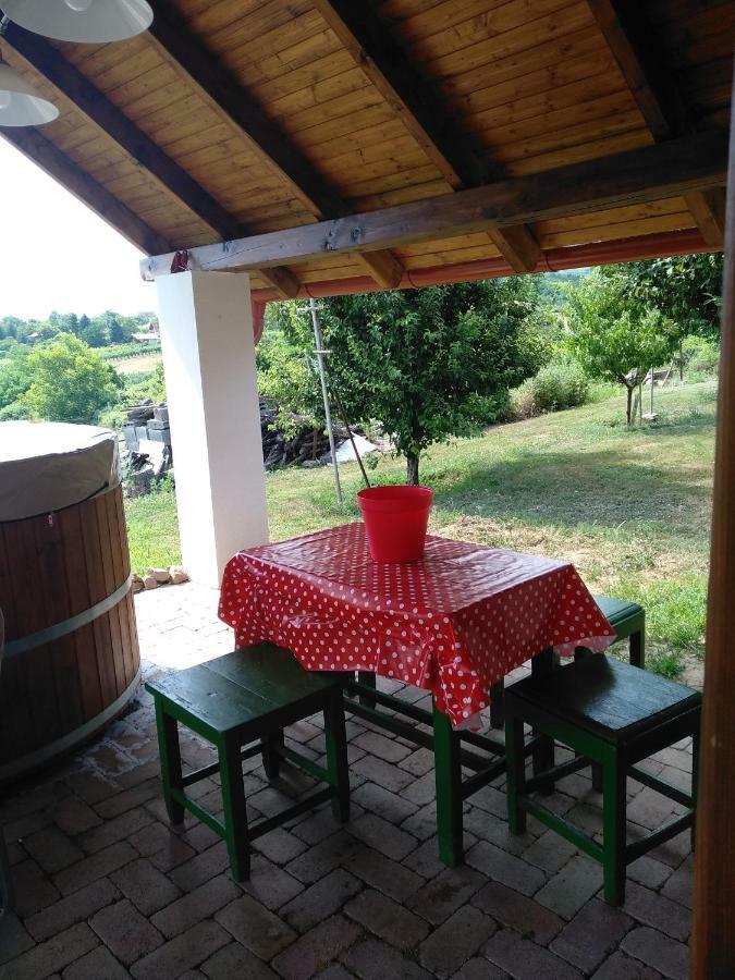 Casa Beata Villa Lesencetomaj Exteriör bild